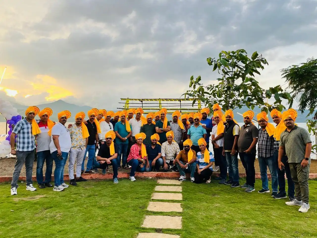 Corporate people are welcomed , taken photose